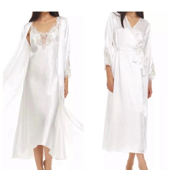 Flora Nikrooz Stella Ivory Bridal Peignoir Nightgown Robe Set Size Small/Medium - Picture 1 of 16